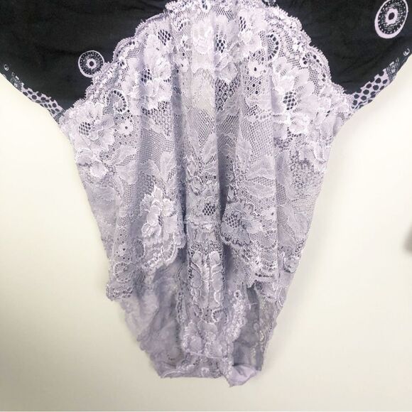 FREE PEOPLE | INTIMATELY On Board Black Paisley Bell Sleeve Bodysuit Women’s S - Picture 9 of 15